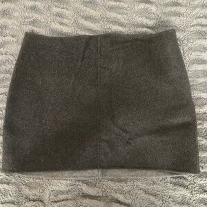 Express Wool Skirt